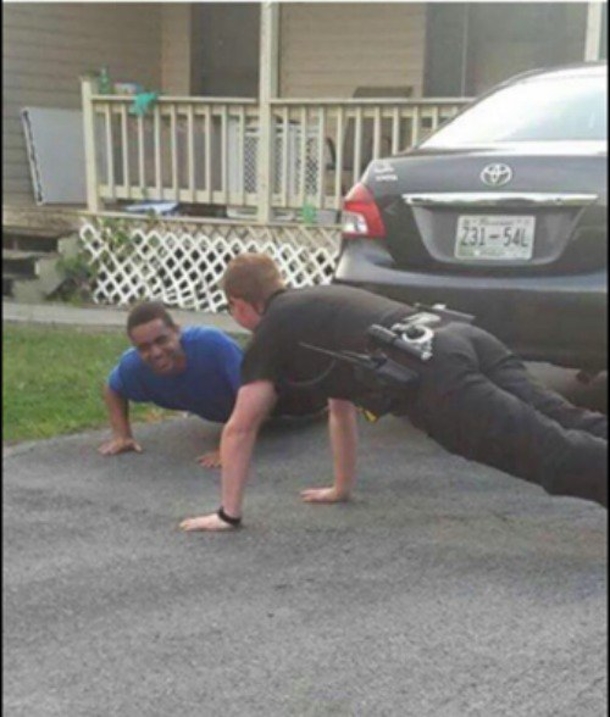 Woman Has Strange Request For Cop After Showing Him Her ‘Bubba’ - picture 3