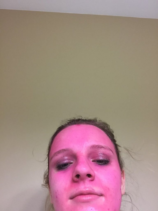 Woman Uses Face Paint To Experiment For Her Halloween Costume. The Results Are Disatrous (Photos) - picture 4