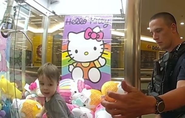 WOW! 3-Year-Old's Daring Adventure Inside Hello Kitty Claw Machine - You Won't Believe How He Got Out! - picture 3