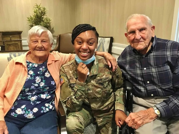 WWII Veteran Reunites With Third-Grader Who Sent Him A Heartfelt Thank You Letter After 12-Year Search - picture 5