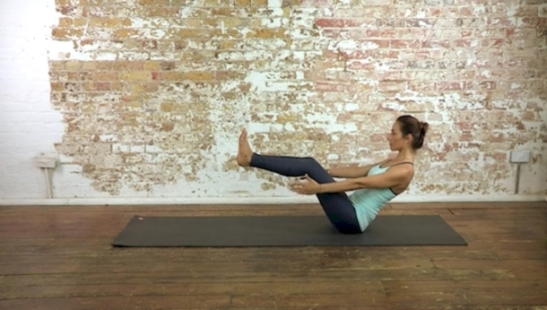 Yoga Poses That Will Burn Belly Fat Fast And They're All Super Easy - picture 4