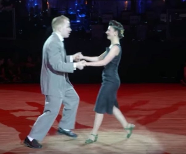 You’ll Know What Dance This Is, But I Promise You Haven't Seen It Quite Like This - picture 3