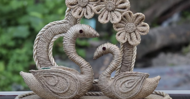 DIY Swans with Jute Rope