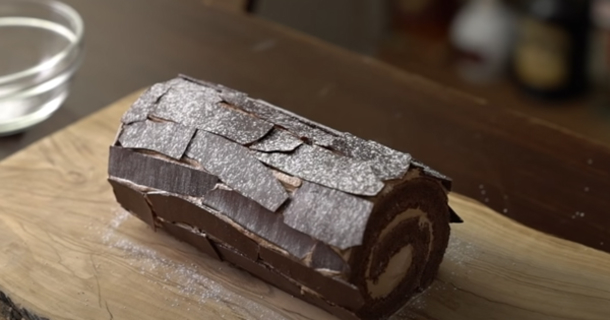 Popular Christmas Chocolate Log Cake Recipe