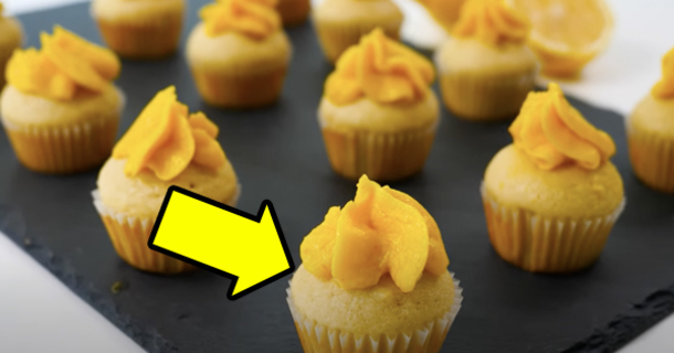 Super Easy Mini Lemon Cupcakes Recipe