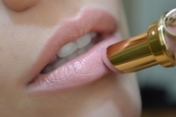 Light pink lips