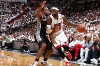 Kawhi Leonard defends Lebron James