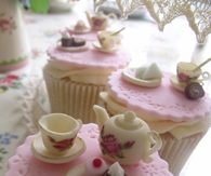 Cupcakes Decorating with Mini Tea Sets