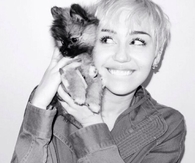 Cute Miley Cyrus and Dog