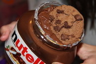 Chocolate chip cookies in nutella