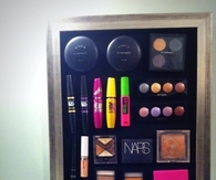 Magnet Board for storing makeup
