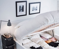Bed organizer