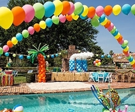 DIY balloon rainbows