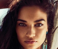 Perfect shaped eyebrows