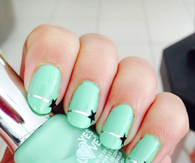 Turquoise star nails