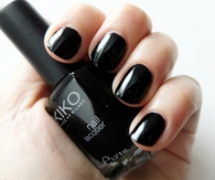 Kiko black nail lacquer
