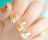Pineapple nails