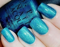 Blue sparkly nails