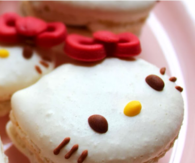 Hello Kitty Macaroon