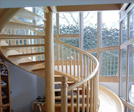 Spiral staircase slide
