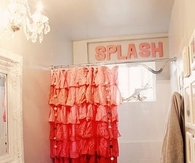 Cute Decorating for Small Bathroom