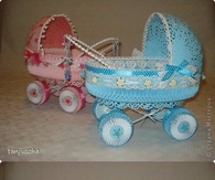 DIY Paper Stroller for Baby Showers