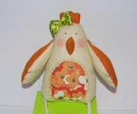 DIY Small Fabric Hen