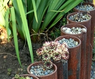 Steel pipe garden edging