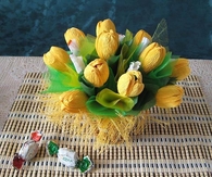 DIY Yellow Flower Candy Bouquet
