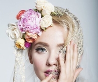 Lovely Lace Veil with Roses