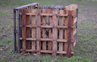 Compost Bin Pallet DIY
