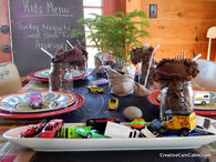 Thanksgiving kids table
