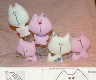 Make Your Own Fabric Cat Toys