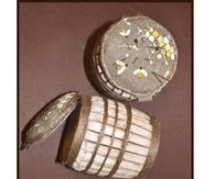 DIY Hamper With Pincushion