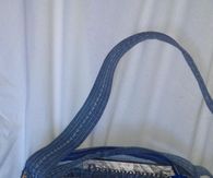 Refashion Old Jeans Into A Bag