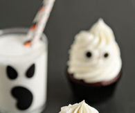 Halloween Cupcakes With Eyes