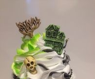 Haunted cupcake