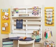 Shipping pallet desk space idea