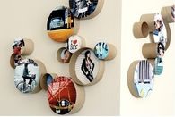 Round art gallery