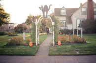 Halloween lawn decoration