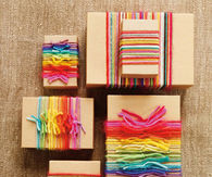 Yarn gift wrapping
