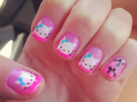 Hello Kitty Nails