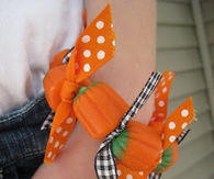 Candy Pumpkin Bracelets