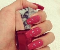 Red Nails