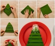 Christmas Tree Napkin Table Setting