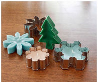 How to make candles from cookie cutters for Christmas