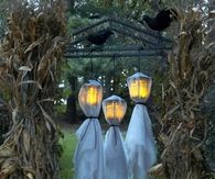 Spooky Lantern Ghosts