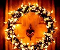 Illuminated christmas wreath