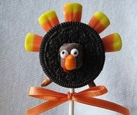 Thanksgiving cookie pops