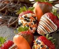 Strawberries dipped in White Chocolate and Decorated with Fall Colors